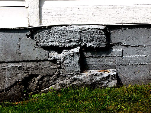 Foundation crack repair in Ferndale MI